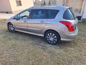 Peugeot 308 SW 7místné - 9