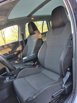 Škoda Rapid Spaceback SPORT 1.2 TSi 77Kw PANORAMA XENONY - 9