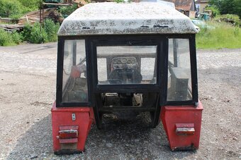 Zetor 7011 kabina - 9