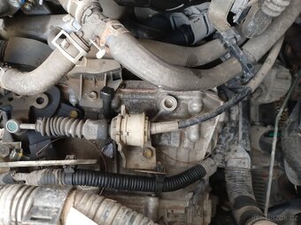 SUZUKI SX4 S-CROSS ALLGRIP 1,6VVT-i 86/88kW AUT, DILY z VOZU - 9