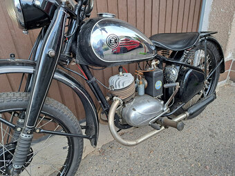 ČZ 125 t - 9