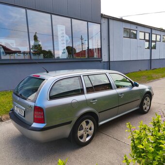 Škoda Octavia 1.9 TDI 66kw, poctivých 360tkm 1. majitel - 9