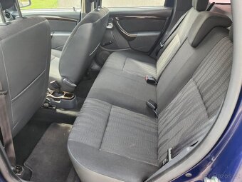Dacia Duster 1.6 16V - 9