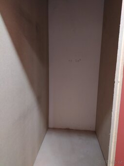 SLADOVACI KOJI PLZEN. - 9