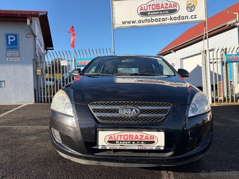 Kia Cee´d, 1,6 CRDi 84kW, 1. MAJITEL - 9