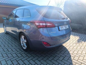 Hyundai i30-combi - 9