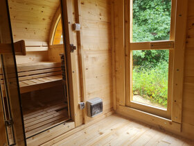 Venkovní finská oválná sauna s odpočívárnou - 9