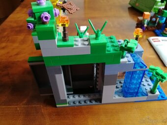 Lego 8+ Minecraft - 9
