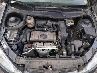 Peugeout 206 1.4 55kw 2008 nepojizdne - 9