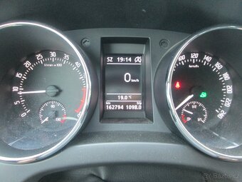 Škoda Yeti 2.0TDi 110kw Style DSG Navi Xenony tažné kůže2015 - 9