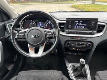 Kia Ceed 1.6 CRDi 100kw Combi 1.Majitel,Top Exklusiv - 9