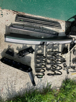 Díly Audi A4 B7 - 9