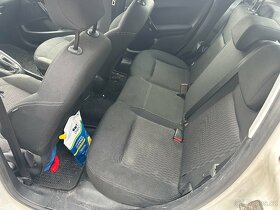 Peugeot 208 1.2i rok 2016 - 9