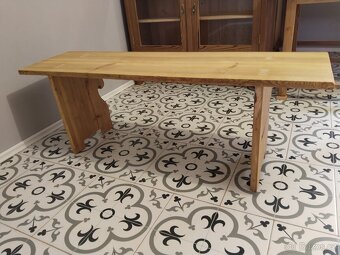 Stará lavice, lavička po renovaci - 9