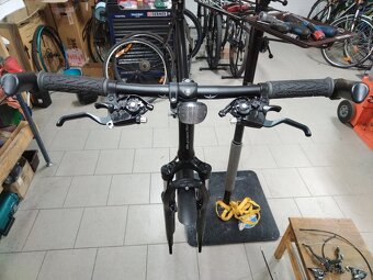 Pánské trekingové kolo Apache Arrow - 9