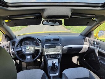 Škoda Octavia 2 RS 2.0TSi 147kW facelift sedan manuál - 9