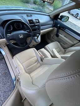 Honda CR-V kombi 2010 - 9