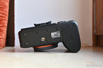Sony Alpha 1 (ILCE-1) 8K video 50MP - 9