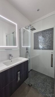 Dejvické 2+kk – útulný byt, blízko metra i kaváren - 9