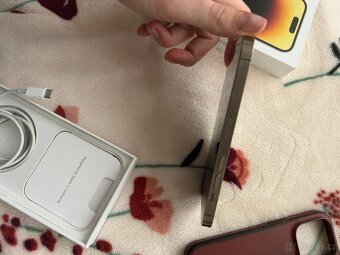 iPhone 14 Pro, Gold, 128 GB - 9