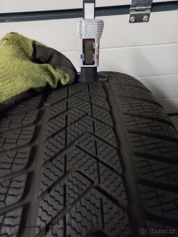 BMW X5 G05 X6 Styling 748 20 zimní 275 45 DOT 22 7,5mm - 9