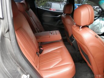Maserati Ghibli 3.0i V6 Kůže, Navi, Havarované - 9