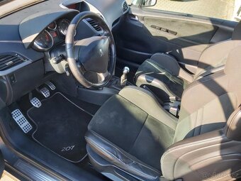 Peugeot 207 1,6i GTI 128Kw - 9