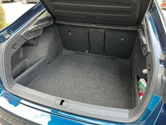Škoda Octavia 4, koupeno v ČR, pravidelny servis nová STK - 9