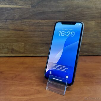 iPhone 11 Pro 64GB, bílý (12 měsíců záruka) - 9