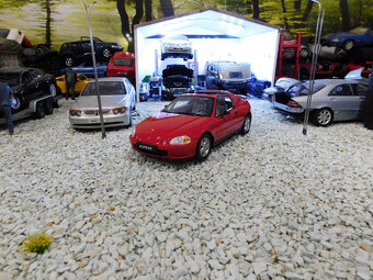 model auta Honda Civic CRX Del Sol Otto mobile 1:18 - 9