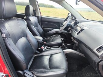 mitsubishi outlander 7-mist - 9