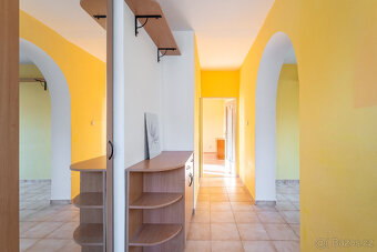 Dům 4+2 na skvělém místě - 9