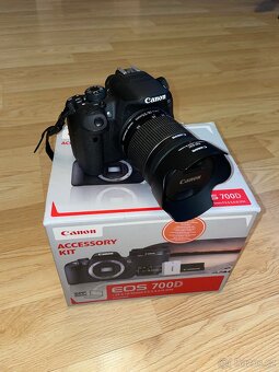 Canon EOS700D + příslušenství TOP STAV - 9
