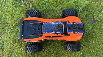 Traxxas X-Maxx 8S 1:5 - 9