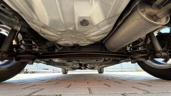 NA PRODEJ 2X //Toyota Yaris //1.0VVT-i// - 9