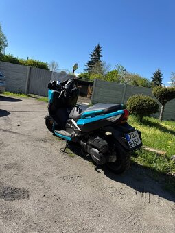 Prodám skútr Maxon Optimus 125 (2022) – najeto 5466 km, nová - 9