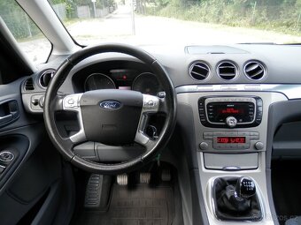 Ford Galaxy 2.0TDCi 103Kw, 7míst, tažné, 2xkola - 9