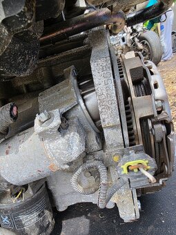 Motor hyundai kia 1,6gdi G4FD - 9