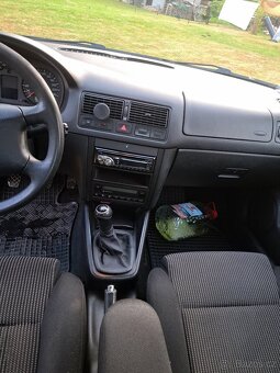 VW Golf 4- 1.6 sr 74 kw 1999 - 9