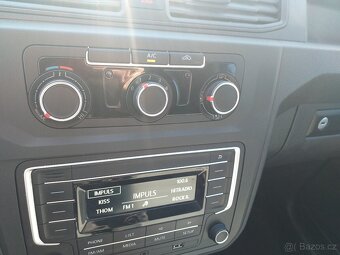 VW CADDY 2,0 TDi,75KW,KLIMA,ESP.ABS,HAGUSY,ČR,SERVISKA - 9