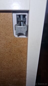Koupelnová skříňka s LED osvětlením - 9
