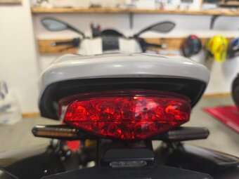 Ducati Monster 696 rv..2010 - 9