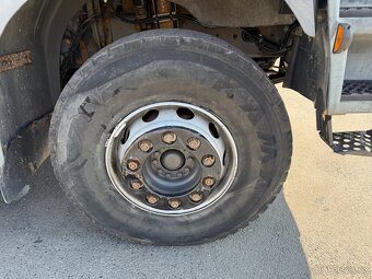 Renault Kerax 420 S3 8x4 EURO 3 - 9