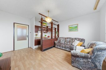 Pronájem bytu 2+KK, 42 m2 s výhledem a sklepem, Dobětice - 9