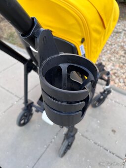 Bugaboo Bee6 All Black se žlutou prodlužovací stříškou s prů - 9