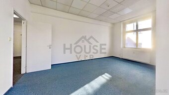 Pronájem kanceláří 38 m² – Kreativní centrum The Archive, Pr - 9