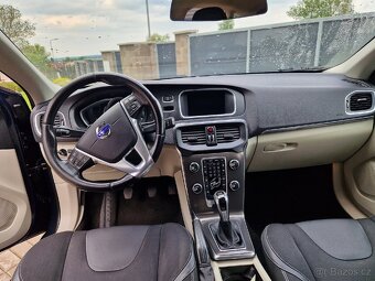 Volvo V40 - 9