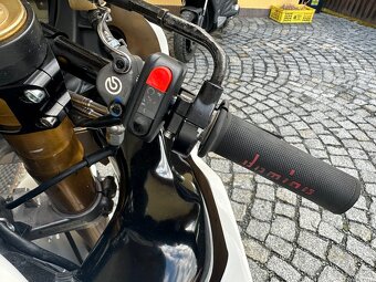 Suzuki gsx-r 750 K5, okruhovka - 9