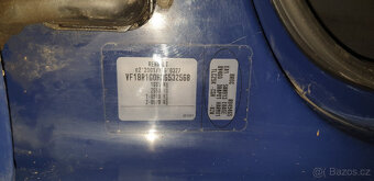 Renault Clio III. 1.5 Dci-50 Kw- R.V. 10/2006 -model 07 - 9