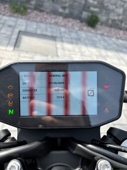 KTM DUKE 790 2024 V TP 35kw - 9